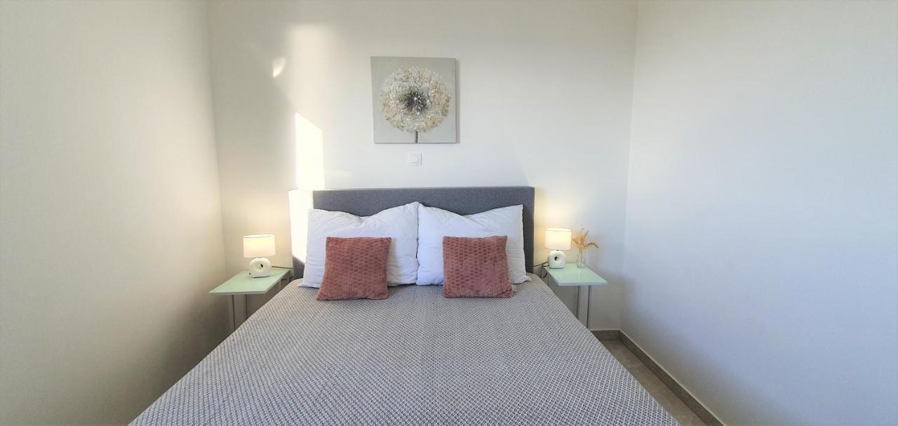 Seahorse Luxury Apartment With Pool And Sea View Novalja Εξωτερικό φωτογραφία